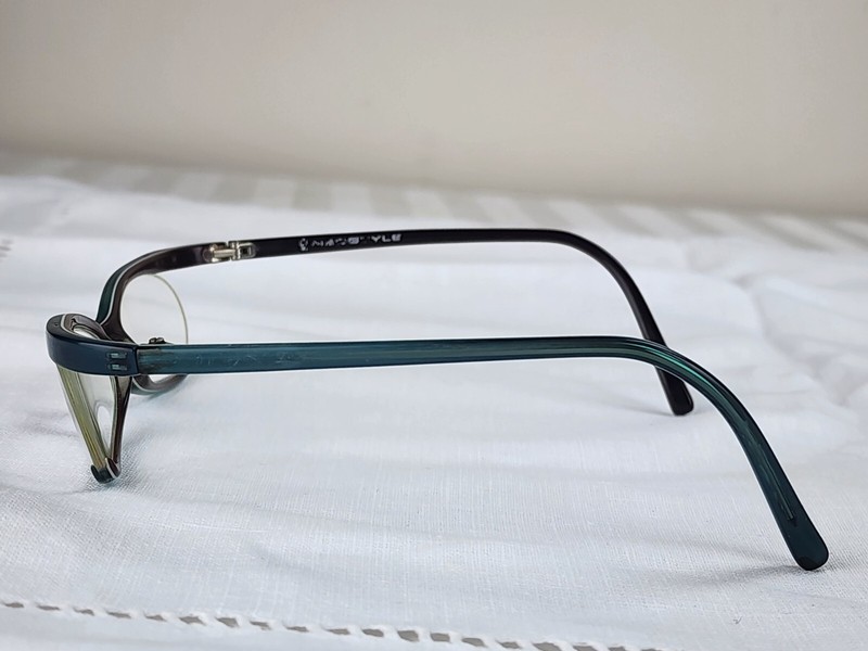 Vtg Neostyle College 309 616 50018/16-135mm Teal /Brown Eyeglass Frame Only RARE gallery