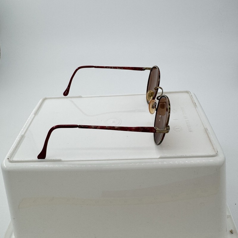 Vintage Oliver Winston Metro Round Eyeglass Frames Floral Red 55-21-145 gallery