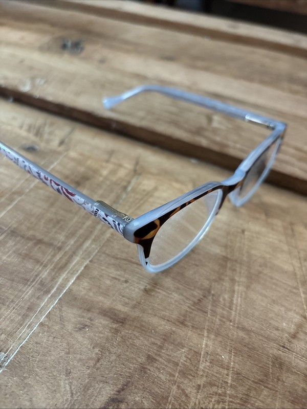 Vera Bradley 2.00 Readers Reading Glasses Tamara Sea Life