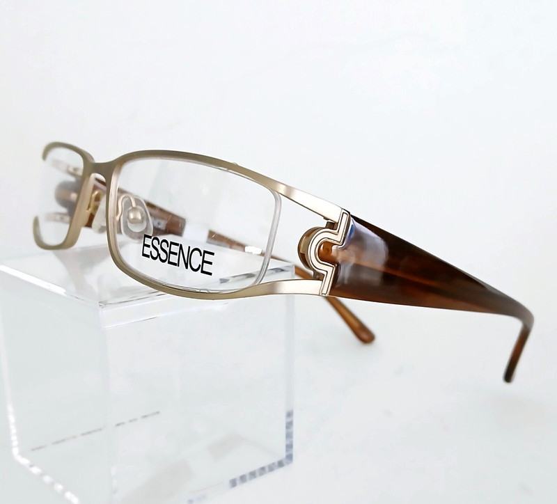 New Essence Cassandra Gold Eyeglasses Frames 52-18-135 Pale Gold & Brown