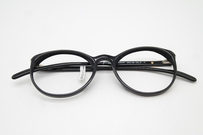 Vintage Glasses Flair 108 Black Gold Oval Eyeglass Frame gallery