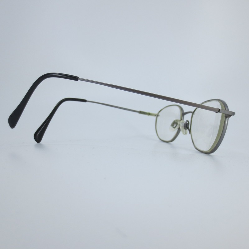 Charmant US8125 Titanium Eyeglass Frames Oval Gunmetal Gray 51-19-140 gallery