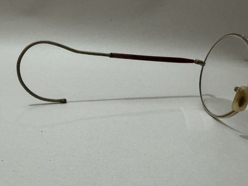 Savile Row Algha Round 18K Gold Metal Full Rim Vintage Eyeglasses Frames 47-20 gallery