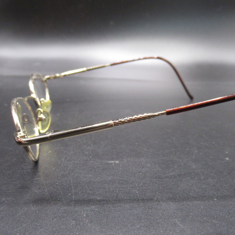 Jubilee 5602 Gold Metal Oval Eyeglass Frames 43-19-130 Full Rim Women's/Unisex gallery