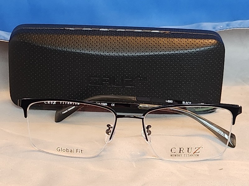 New Men’s Cruz Eyeglass Frame I 680 Black Titanium Semi-Rimless 55-17-145