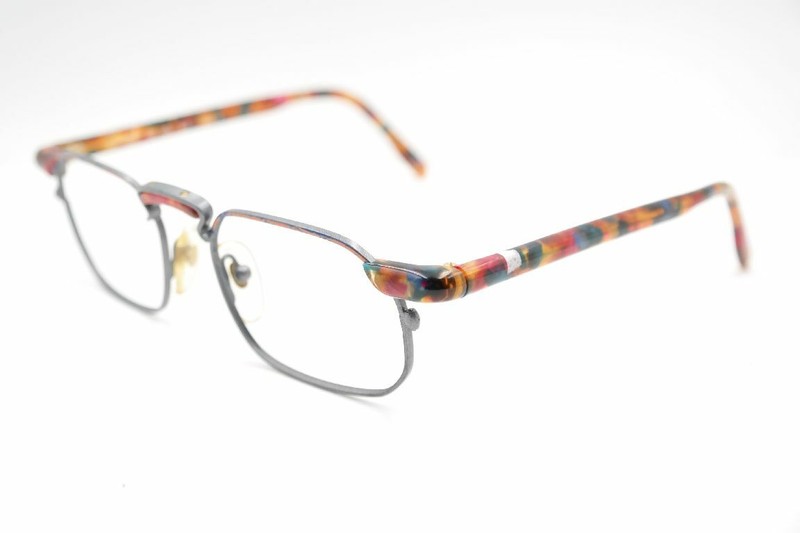 Vintage Essilor EE MOD.750 COL.518 51[]19 140 Gray Multicolor Oval Glasses NOS gallery