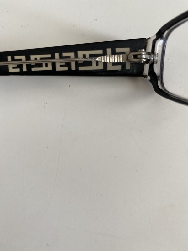 FENDI Black And Clear Frames With Logo On Temples With Case gallery