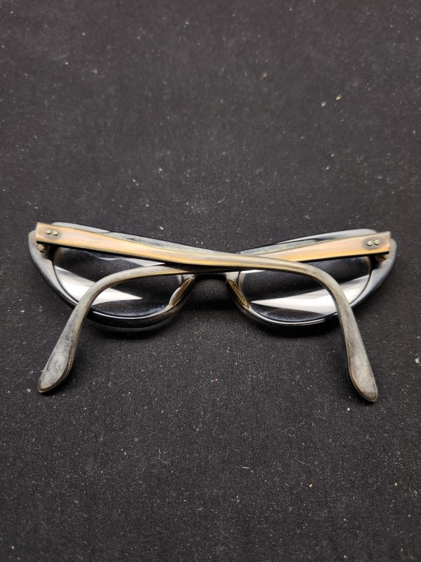 VINTAGE Women's 50s-60s Bausch & Lomb B&L Cats Eye Eyeglasses gallery