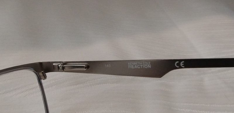 Kenneth Cole Reaction Eyeglasses KC762 Matte Navy /Black 54◾17 gallery