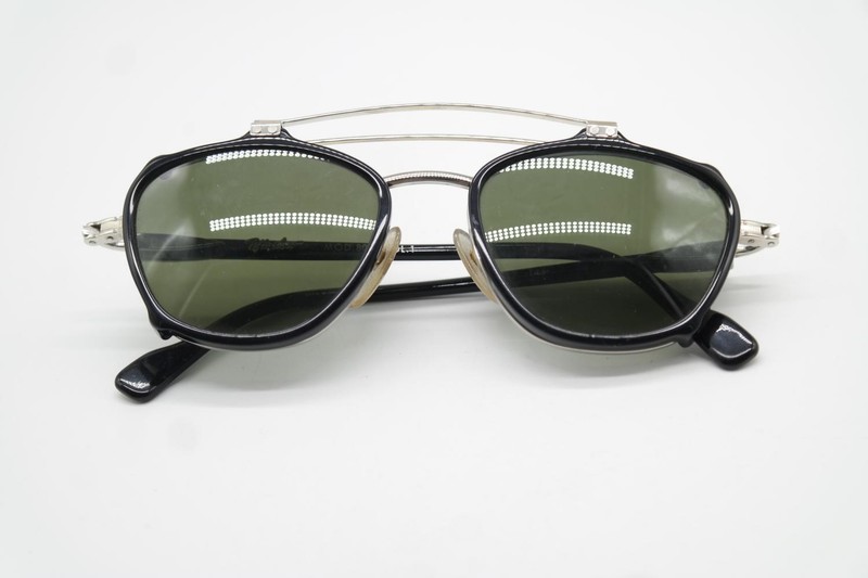 Glasses WINDSOR 808 with Sunclip Silver Black Oval Frame New gallery