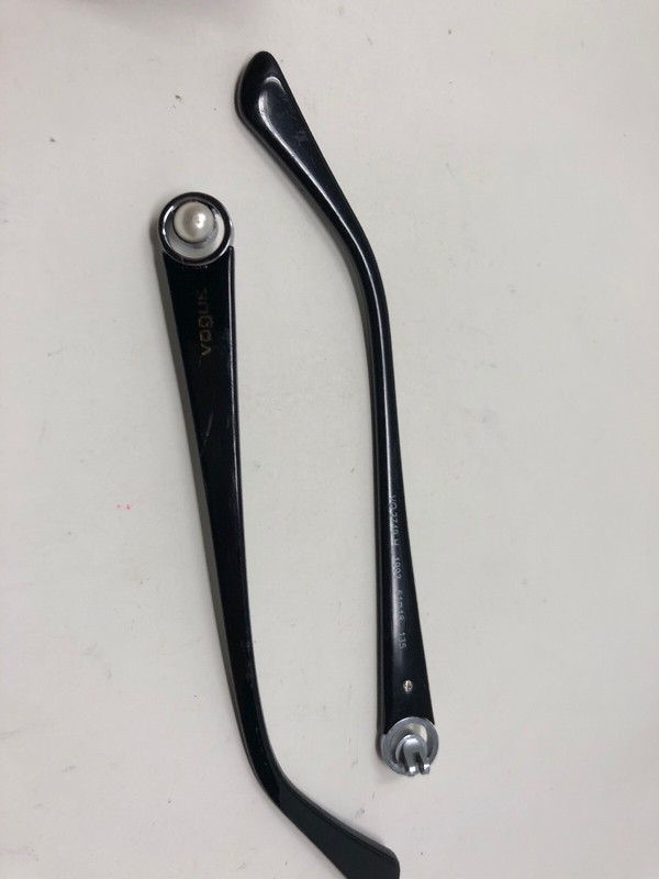 Authentic Temple arm leg replacement PARTS Vogue 2749-H 1993 135mm XG34