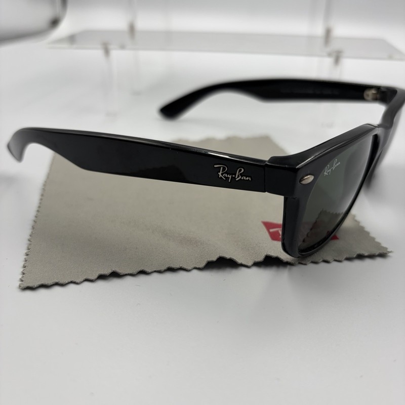 Ray-Ban RB 2132 New Wayfarer 901 Black Authentic Sunglasses 55-18 w/ Case gallery