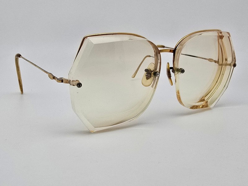 Shuron Classic EA-27 Gold Butterfly Semi-Rimless Eyeglasses Frame U.S.A. 57mm