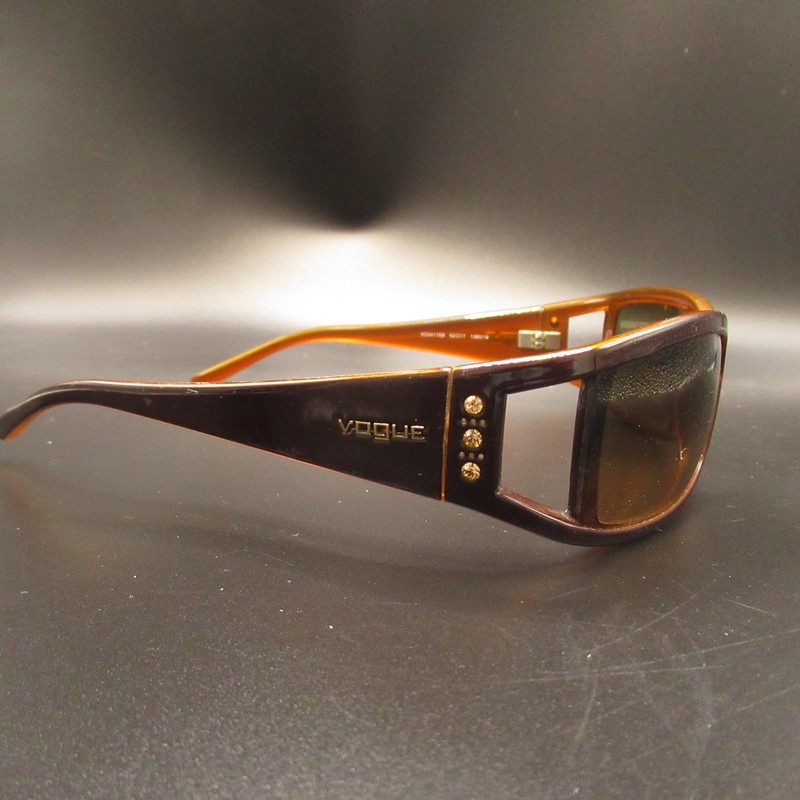 Vogue VO2417SB 62mm Brown Amber Full Rim Rectangle Sunglasses 100% UV Protection gallery