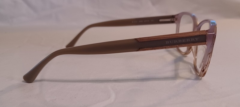 Vtg Burberry Eyeglasses B2121 3339 54-14-140 Light Violet Real Wood Inlay Italy gallery
