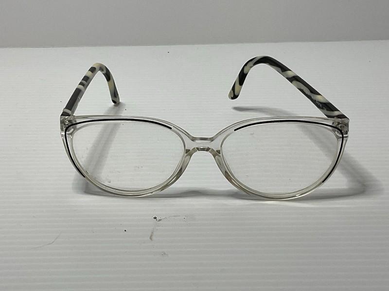 Woman’s Versace Clear/black/white Eyewear Glasses Frames Only