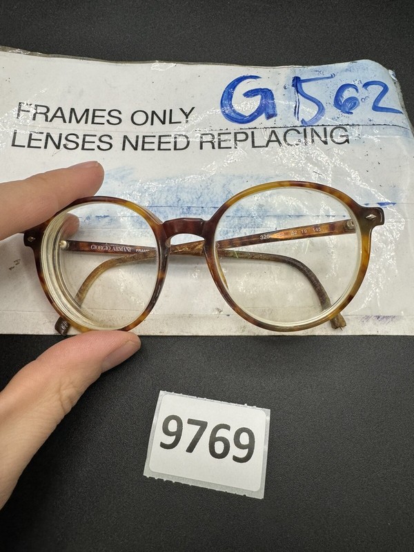 Giorgio Armani Eyeglasses Eye Glasses Frames GA 325 064 52-19 Part!