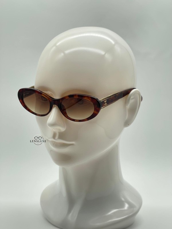 NEW CHANEL 5515 Women’s Tortoise Oval Sunglasses – 100% Authentic Acetate Frame