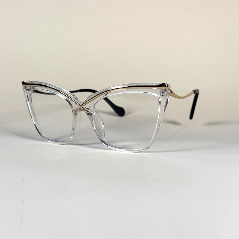 Unbranded W68064 Cat Eye Eyeglasses Frame Only 54-19-142 Clear Gold Full Rim