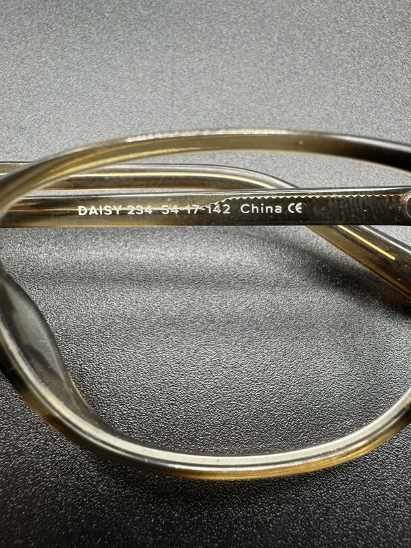 Warby Parker Daisy 234 Eyeglasses Frame Brown Marble Fade 54-17-142 gallery