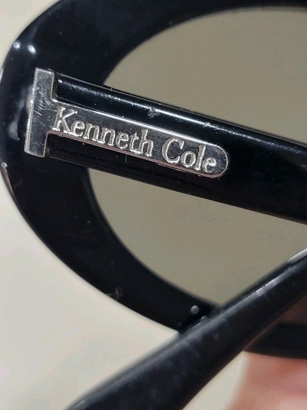 Vintage Kenneth Cole Jackie Oh! 300 Sunglasses Black Oval Frames 90s Retro 140mm gallery