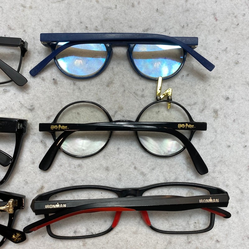 Lot Of 12 Unisex OS Multicolored Frames Harry Potter Ironman Foster Grant gallery