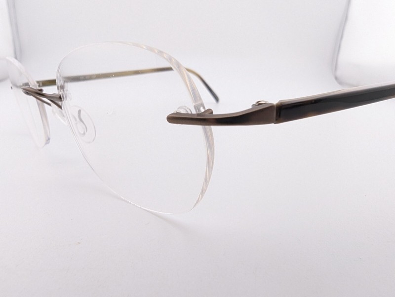 Marchon Airlock*2 Eyeglasses, Frames Only, 770/014, ..-..-135, Metal/Plastic gallery