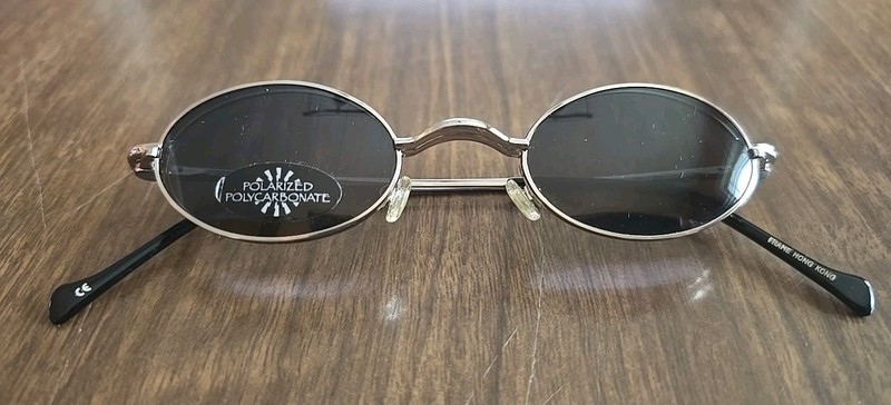 Innovative Technology Oval Frames w Magnetic Polarized Detachable Sunglasses