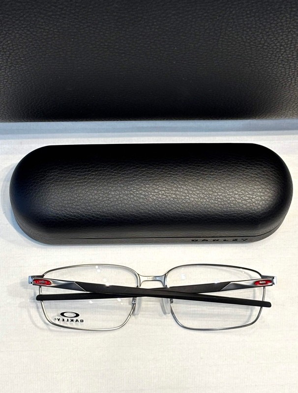 NEW OAKLEY Extender 58mm in Steel Gray & Red Metal Rectangular Eyeglasses Frames