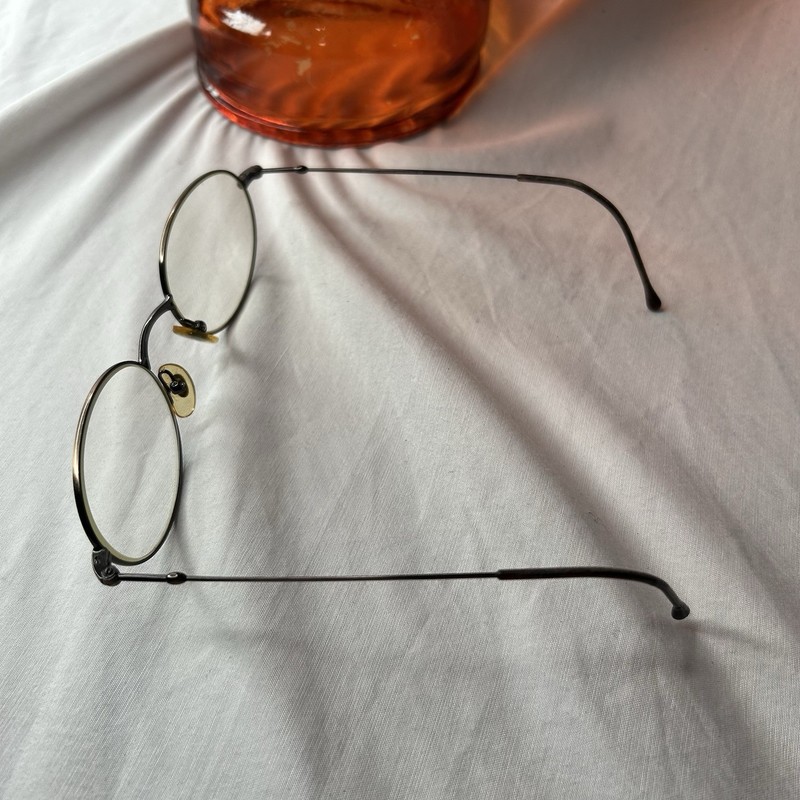 Giorgio Armani Oval Eyeglass Frames 269 1069 50-20 140 Made In Italy gallery