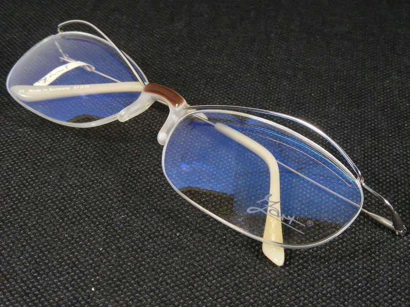 Zart 106 C.5 BROWN /MATTE CLEAR /SILVER UNIQUE EYEGLASSES 57-15-138mm Germany gallery