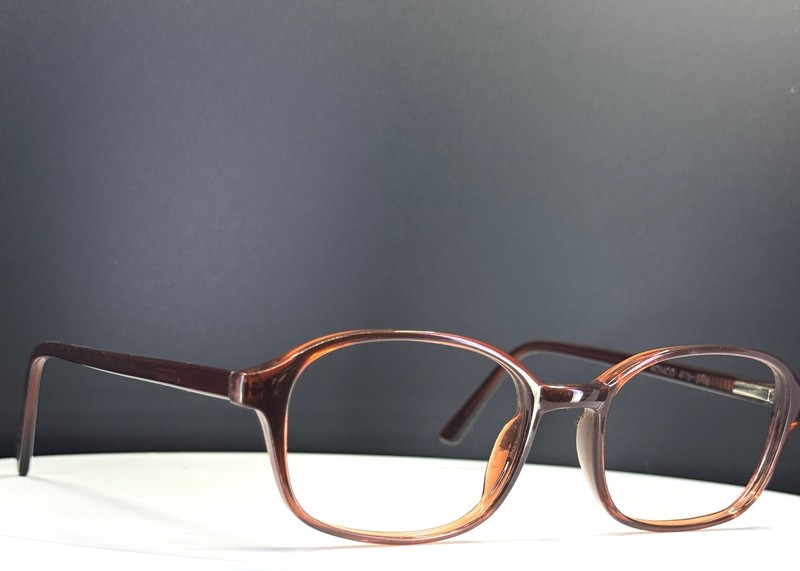 VTG ROMCO 4 1/2 - 5 3/4 Brown Unisex Square Full Rim Eyeglasses FRAMES ONLY gallery
