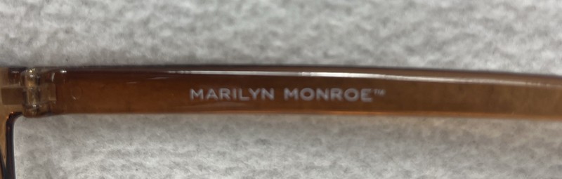 Marilyn Monroe Womens Brown Eyeglass FRAMES ONLY MMR118QP 231 50 15 140 gallery