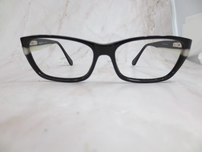 Sally Hansen Sally 22 Eyeglasses Frame Women’s Matte Black Plastic Full Rim 135