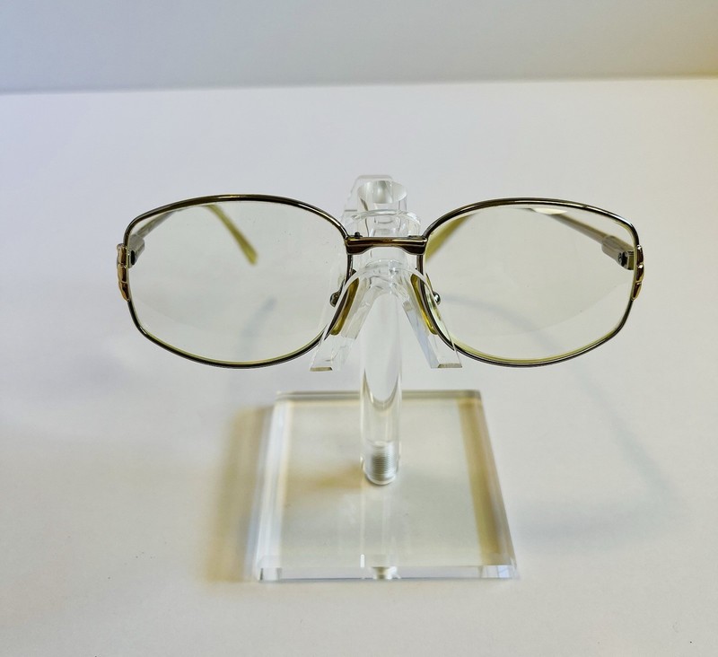 Gucci Oval Gold Metal Full Rim Eyeglass Frames Unisex Adults Designer Eyeglasses