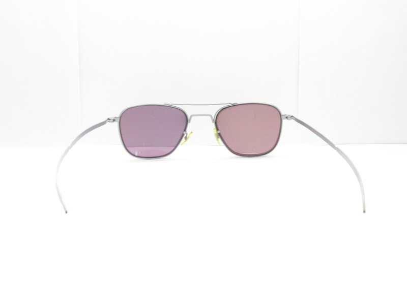 AMERICAN OPTICAL Silver Aviator Designer EYEGLASSES FRAMES 52-20-141 100152 gallery