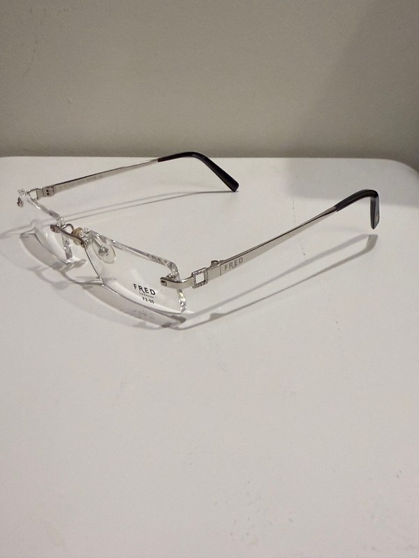 Fred Saint Vincent Prestige 002 with diamonds gallery