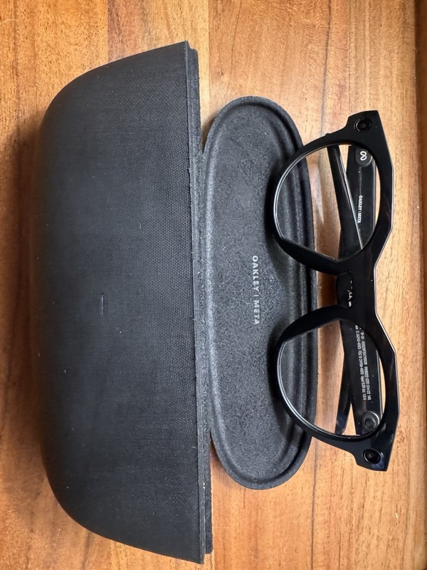 Oakley metas hstn