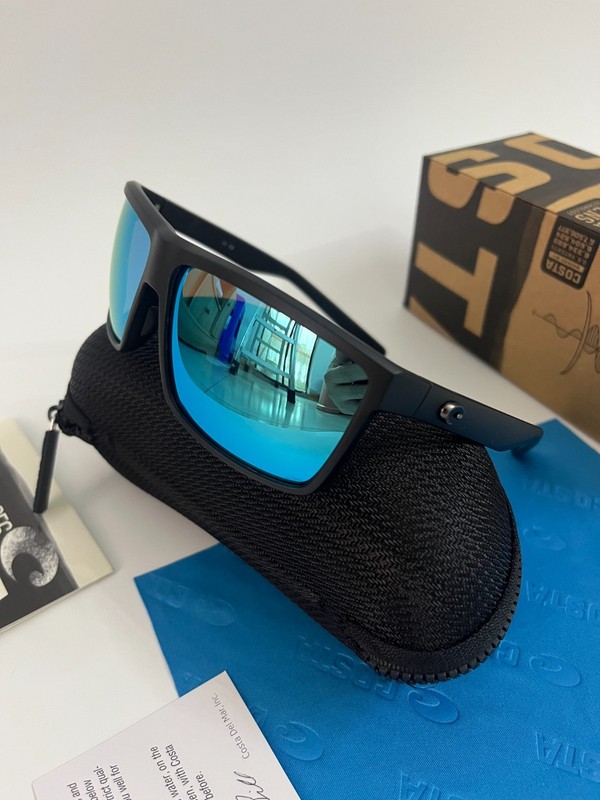 COSTA polarized – Matte Black Frame W/Blue Polarized lens 580p