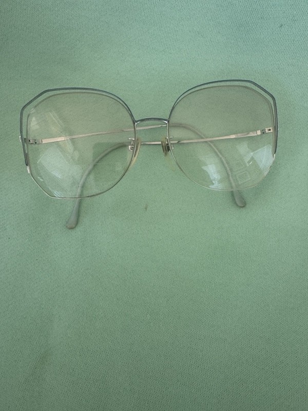 Vintage 1970s-style oversized geometric eyeglasses featuring a octagonal shape