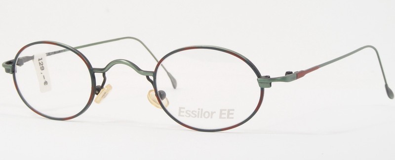 Vintage Essilor EE 330 006 Green /Red UNIQUE RARE EYEGLASSES GLASSES 42-26-140mm