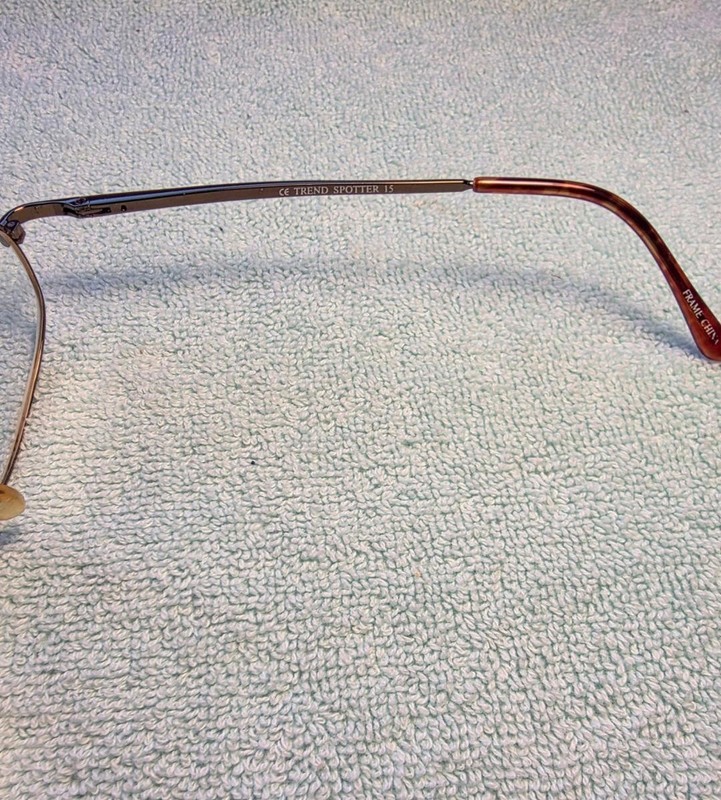 Vintage 90s Trend Spotter 15 Eyeglasses Frames Antique Gold/Demi 49-17 w/ Case gallery