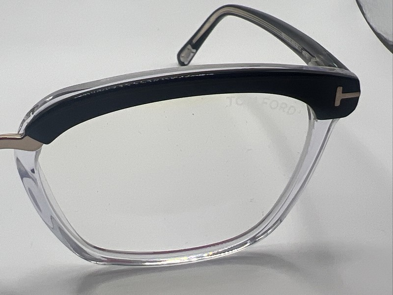 TOM FORD TF5550 54/17 140 ITALY BLK/Crystal womens frames Y50 gallery