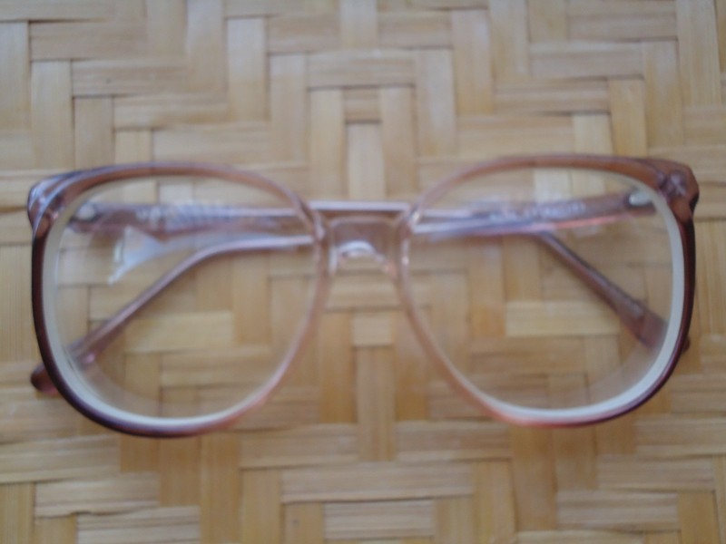 VTG Women's Eye Glass Frames Tan Brown Plastic 54-20-140 80s Barb Retro Granny gallery