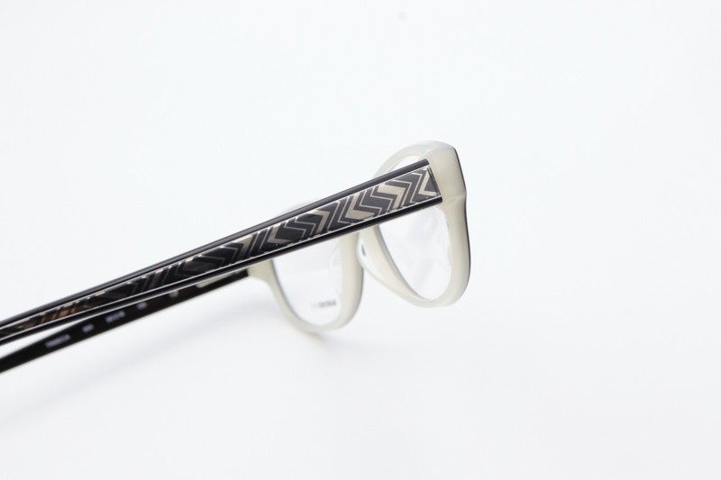 MARCHON NYC TRIBECA 001 Polished Black / Silver 50-16-135 Frames Flex Hinges L94 gallery