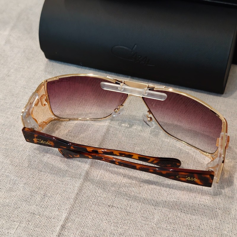 CAZAL LEGENDS 955 Havana Tortoiseshell Temple Gradient Brown Sunglasses withCase gallery