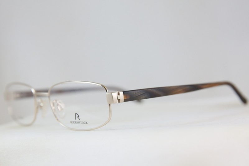 GREAT NEW RODENSTOCK R4662 TITANIUM EYEGLASSES