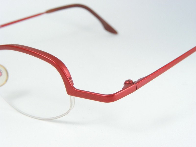 Vintage OPTIK BISCHOFF 348 Col 3 RED EYEGLASSES GLASSES METAL FRAME 39-26-133mm gallery