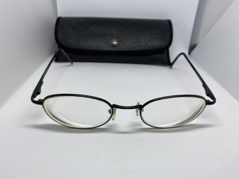 Vintage Emporio Armani 095 706 Eyeglasses Frame, Black, 49-20-135 gallery