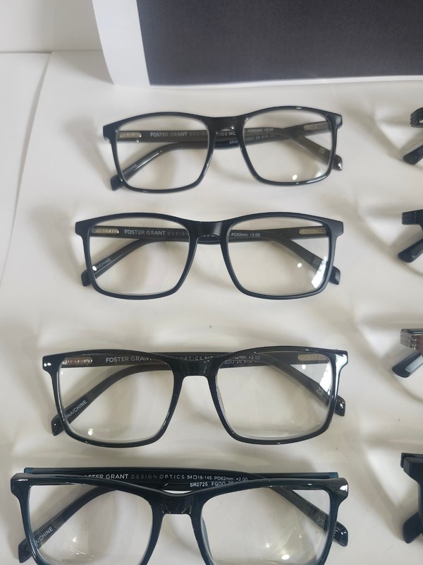 Lot of 11 Foster Grant Design Optics Reading Glasses +2.00 gallery